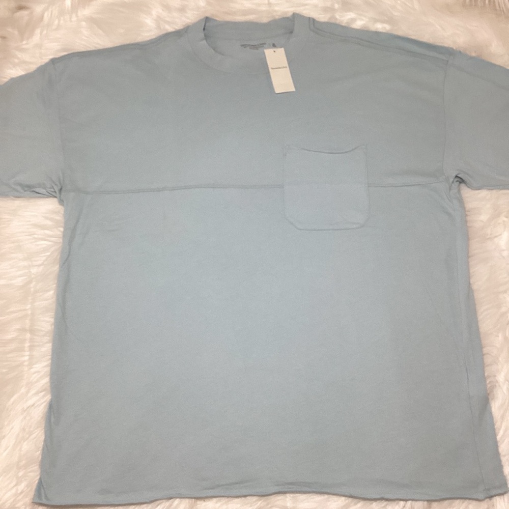 Abercrombie & Fitch Men’s SkyBlue Crew Neck Pocket Undone Hems